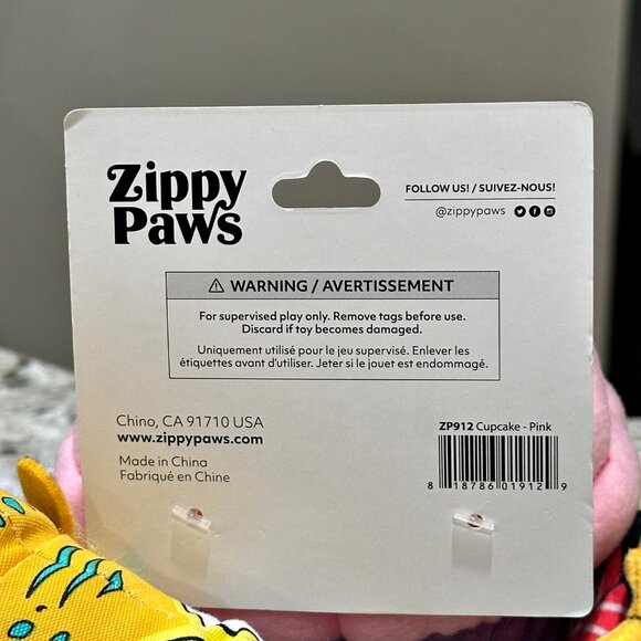 Lot of 3 Plush Dog Toys Bark Turkey Zippy Paws Cupcake PetMate Fish All Squeak - Picture 6 of 11